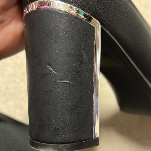 DKNY black Sila pump - Picture 9 of 9